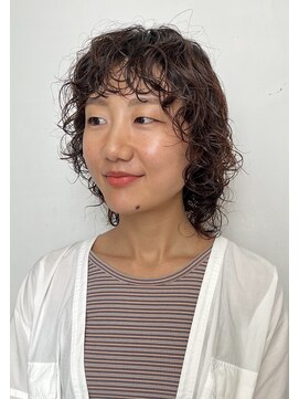 ヤエ 松山(YAE) ウルフパーマ