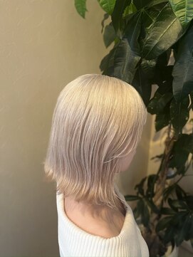 ノネット(Nonet plus) ホワイトブロンド