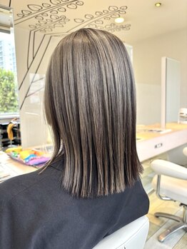 【デザインカラー】満足度NO.1◆表面ハイライト、ちらりカラーも大胆カラーもお任せ下さい☆