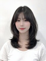 セブンルックス(7LOOKS) 【レイヤー】ブラック×ミディアムレイヤーヘア