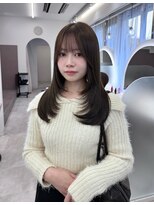 ネモネ バイ ミリー 梅田茶屋町(nemone by milly) 【梅田 茶屋町】オリーブベージュ×レイヤーカット