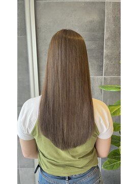 美容室 アイディー i-dee ブリーチなしヘーゼルベージュ
