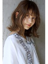 アトリエ フェム(atelier.fem)&nbsp;抜け感あるナチュラルウェーブミディ