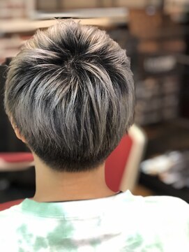 アントルポ(entrepot) ホワイトシルバー　MAI