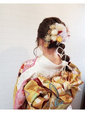 ヘアールーム スイッチ(hair room Switch) 2022成人式ヘア