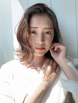 アイティーバイアルバム 下北沢店(IT by ALBUM) ナチュラルブラウンミディ_アースカラーくびれヘア_48923