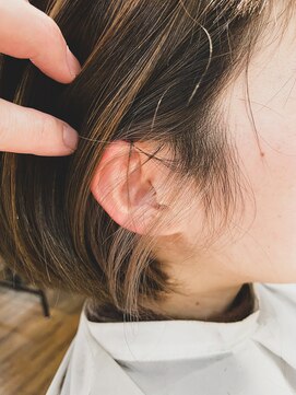 キーゴ 博多(KY-GO.) ちょっとだけインナーカラー　（イヤリングカラー）