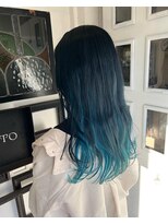 ラクレ(d.la cle) ダークグリーンとターコイズブルー【ラクレ/西大分】