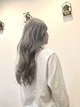 ヘアルーム カフー(hair room kafuu) ☆ブルーホワイトベージュ☆