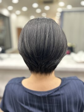 アトレ(attrait) ☆似合わせショートヘア☆@attrait_total_beauty