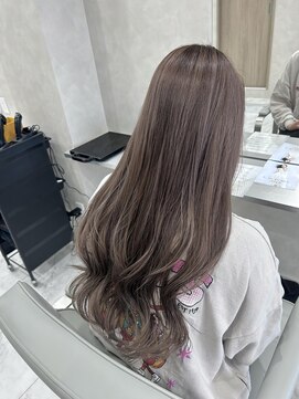 キング(K!ng) 明るめグレージュ