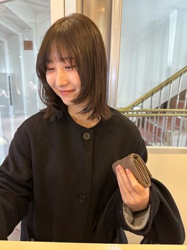 アム(amu) ウルフカット/ハッシュカット/レイヤーカット/フェイスレイヤー