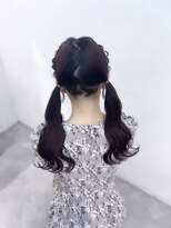 ツインテール　渋谷ヘアメ　アイドルヘア　ウェーブ巻き