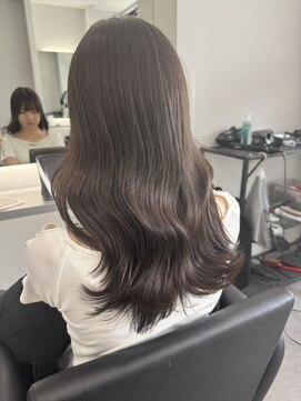 ナンバー 竪町(number+) 10代20代30代大人かわいい暗髪艶感ヨシンモリくびれミディアム