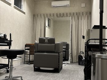 アキコ(AKIko)の写真/【全部屋個室】周りの目を気にしないリラックスできる空間と、カウンセリングのしやすさ◎