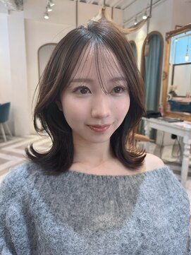 ロンドアベニール 北千住(Lond avenir) ミディアムレイヤーカット/レイヤー/顔周り/韓国/髪質改善北千住