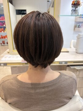 アッシュ 仙川店(Ash) 30代40代50代前髪あり小顔大人かわいいくびれショートクセ毛多毛