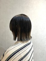 ネウィ 大分中央町店(newi)&nbsp;切りっぱなしボブ×裾カラーインナー