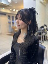 フレア(FLAiR)&nbsp;20代30代パーティーヘアセットウォニョンハーフアップスタイル