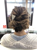 アムズヘアーファム&nbsp;結婚式お呼ばれアレンジ♪