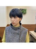 オシャレ女子はネイビーショート！　3/４