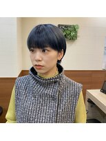 アローズソワン(HELLO'S SOIN)&nbsp;オシャレ女子はネイビーショート！　3/４