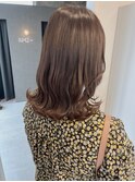 ベージュカラー