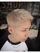 フォーコーナーズ(Four Corners)&nbsp;フェードカット