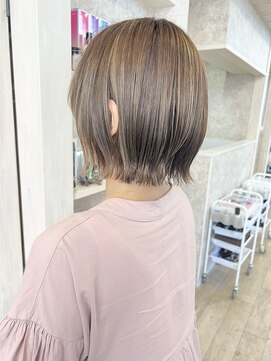 キャアリー(Caary) 福山市美容室Caary垢抜けハイライトカラー立体感カラー20代30代