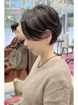 アース 栄店(HAIR&MAKE EARTH) earthショートレイヤーボブミルクティー丸みショートボブ