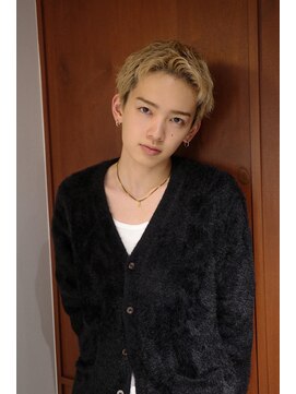 オーパスバイアンブルリュクス 池袋(Opus by ambleluxe) スパイキーショート/ブリーチ/メンズカット