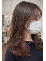 フルール(fleur) さりげないインナーカラーの大人ロング