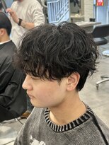 オーバルバイアピッシュ(OVARL by apish)&nbsp;フェザーパーマシャドウパーマニュアンスパーマサーフカール原宿