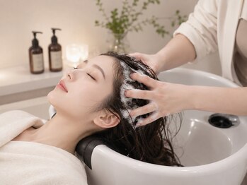 ナチュラル 仙台店(Natural)の写真/【カット+オーガニッククイックヘッドスパ￥6600】人気の施術に+αの極上spa♪日頃の疲れや眼精疲労改善に◎