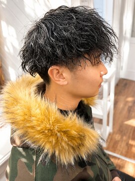 ユイマァルスロウ 岡山(YUIMARLSLOW) 岡山メンズサロン20代30代波巻きツイストスパイラルパーマ