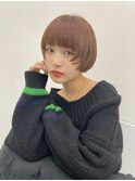 丸みショート×顔まわりレイヤー