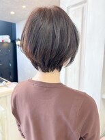 キャアリー(Caary)&nbsp;福山市美容室Caary丸みショートヘア透明感秋ブラウンカラー