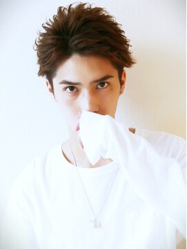 アフロート ディル(AFLOAT D'L) ◆AFLOAT◆サイドパートショートワイルドアップバング　テクノ