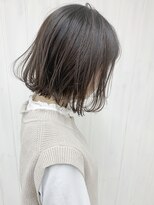 リヴ オオサカ(LIV OSAKA)&nbsp;【 LIV OSAKA 】丸みショート_デザインカラー_ボブ