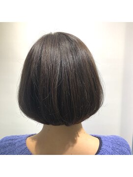 プラスワン 自由が丘(+ONE) 【＋ONE 自由が丘】お客様スナップ＜ボブスタイル＞