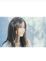 ノイエルオルト(neuer ort)&nbsp;シースルーグレージュで柔らかな雰囲気。田邊