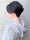 暗髪ショート_スリークボブ厚めバングローライト_ba285552