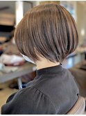 ショートボブ
