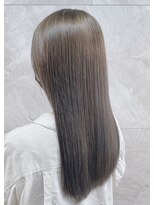 ドゥマン(Demain)&nbsp;◎グレーベージュ前髪レイヤーロング黒髪小顔カット