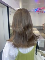 ゲーム 原宿店(GAME)&nbsp;ベージュ/ミディアム/オージュア/ダブルカラー/髪質改善/原宿