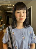オン眉とレイヤーカット