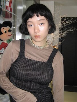 ポピンズ(poppins) 黒髪ボブ