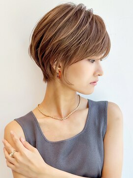 バンプ ギンザ(BUMP GINZA) 前下がりショートボブ×ハイライト×透明感カラー【村上穂高】