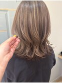白髪ぼかしハイライト