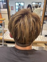 アース オーセンティック アクロスプラザ 与次郎店(EARTH Authentic)&nbsp;ベージュハイライト！